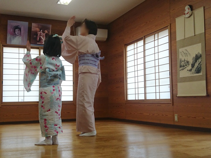 子供の日本舞踊の習い事はどんなことをするの？